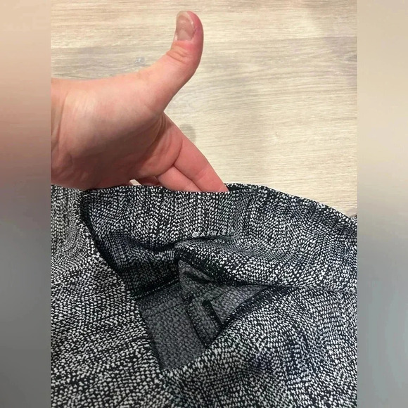 ATHLETA Delancey Textured Moto Tight Legging in Braiden Black / Size Small / - Picture 7 of 10